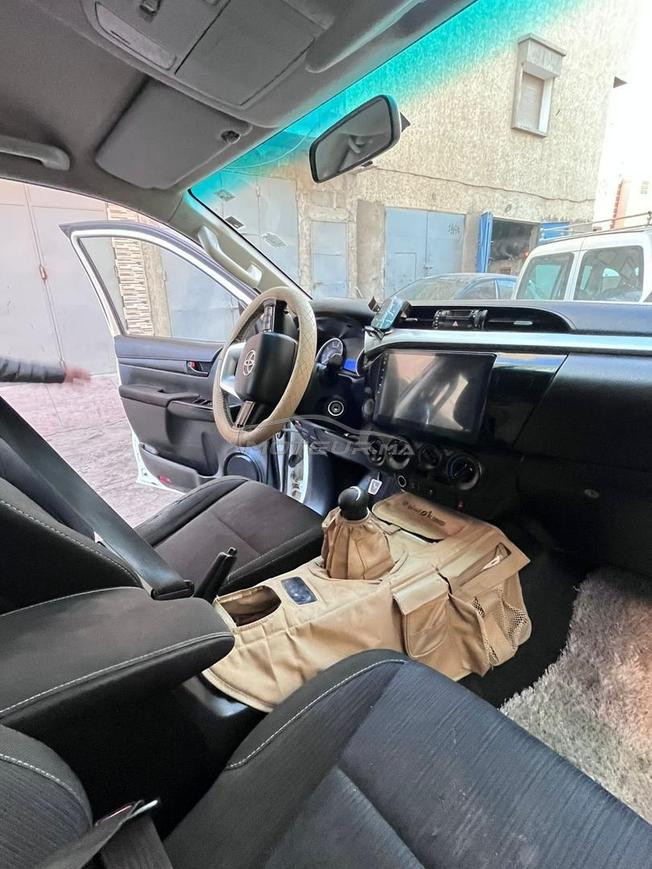 Toyota Hilux Diesel Manuelle 2019 à Laâyoune