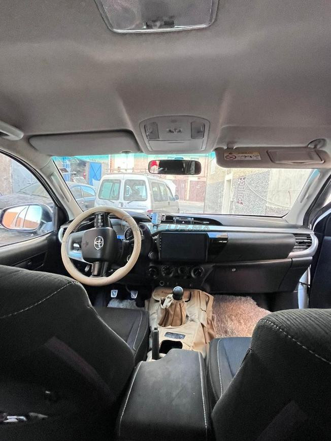 Toyota Hilux Diesel Manuelle 2019 à Laâyoune