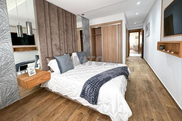 غرفة فندقية للبيع 57 متر مربع مع تراس في عين السبع.