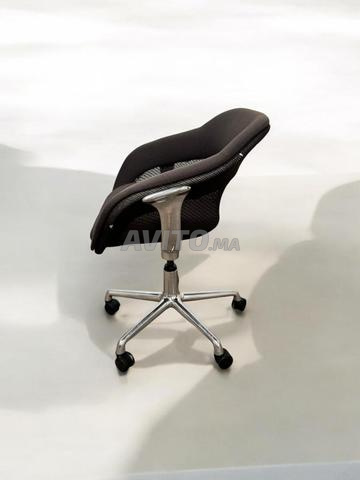 Fauteuil pivotant avec roulettes Coalesse