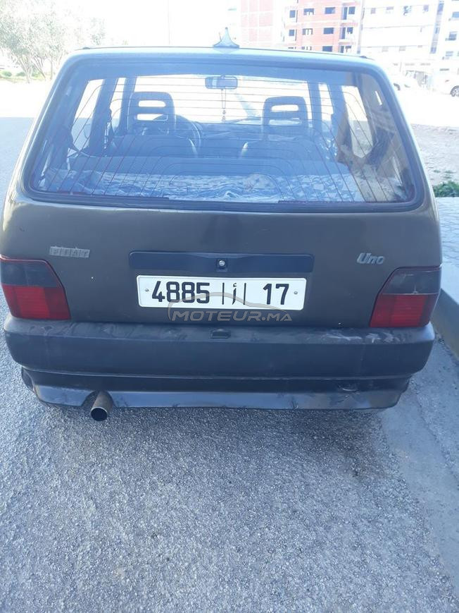 voiture fiat uno 