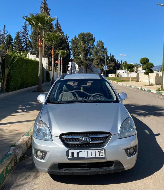 kia carens familliale modèl 2009
