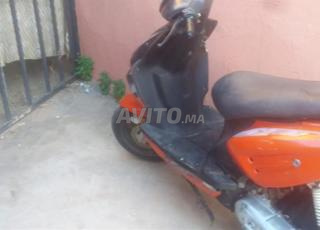 Scooter lbi3 baqi n9i 