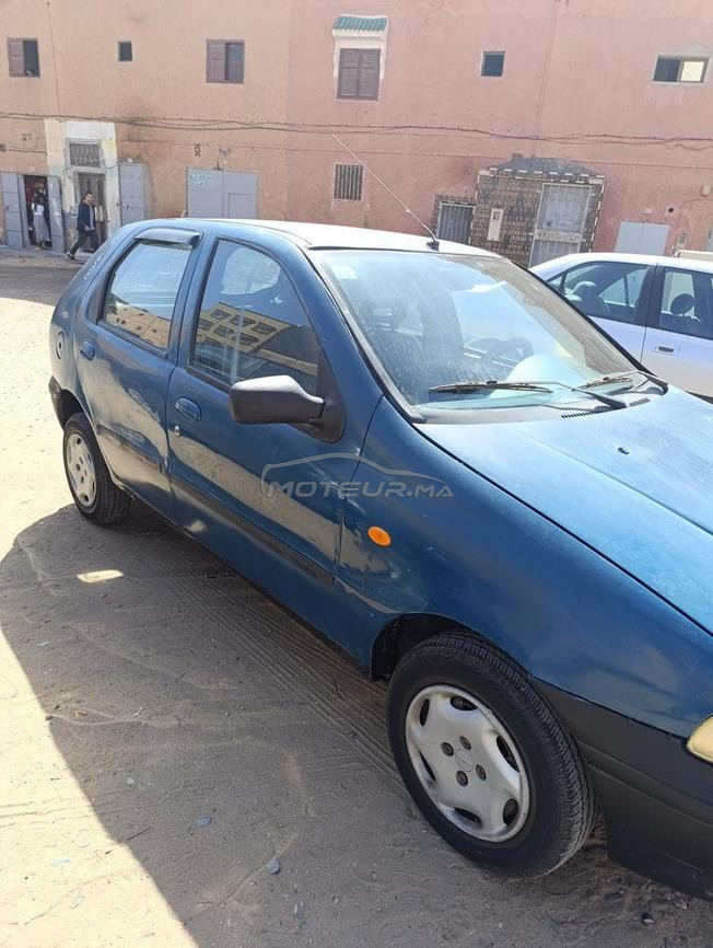 فياط باليو بنزين يدوي 2000 في العيون