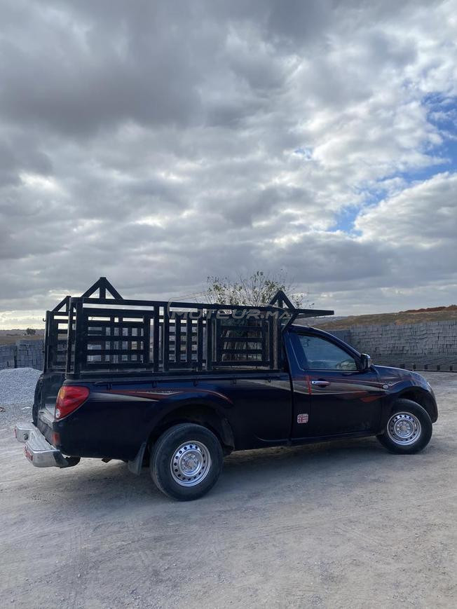 pick up Mitsubishi l200
