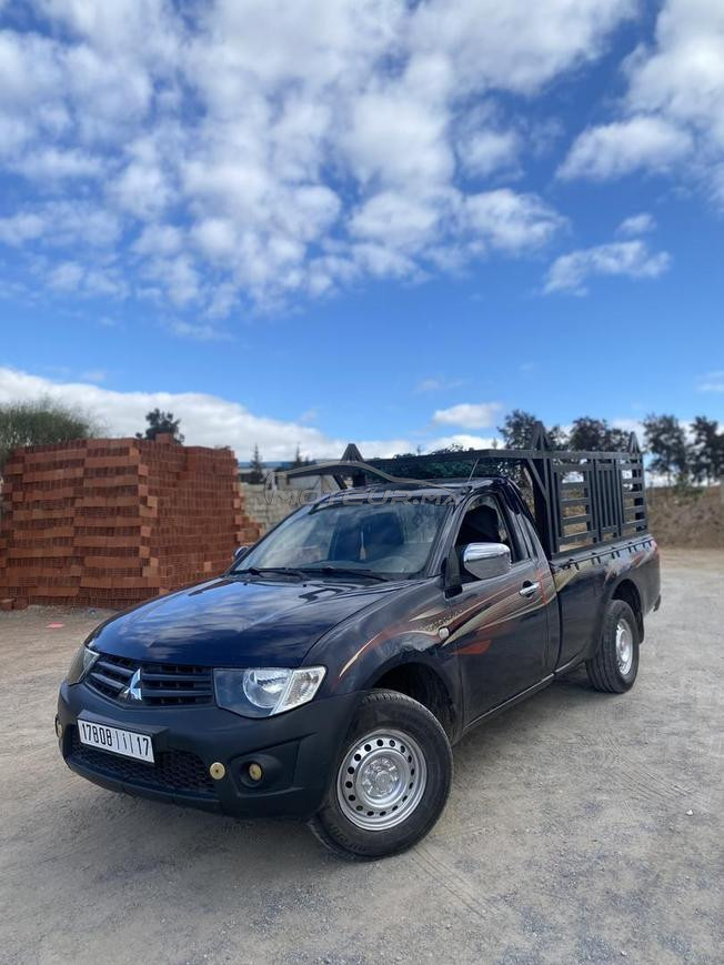 pick up Mitsubishi l200