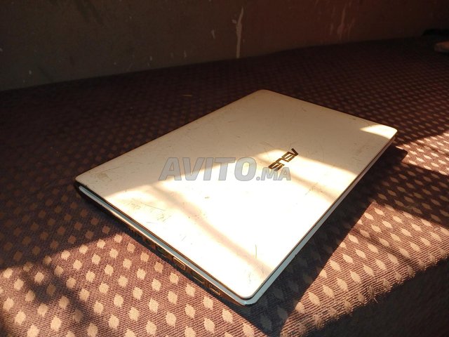 Pc asus i5 gt 520mx 4gb ram 512gb avec chargeur