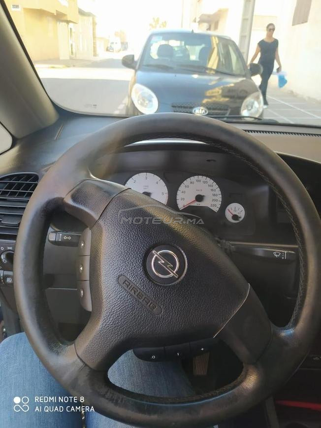 Opel Zafira Diesel Manuelle 2000 à Safi