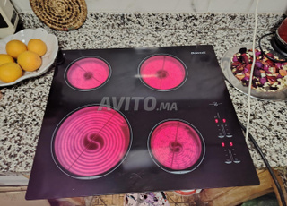 Plaque de cuisson vitrocéramique importé 