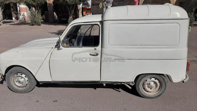 Renault R4 Essence Manuelle 1985 à Ouarzazate