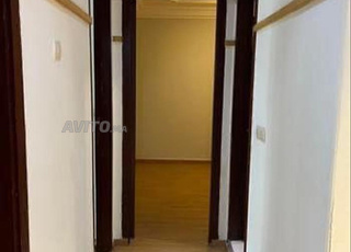 شقة للبيع طابق الثالث 