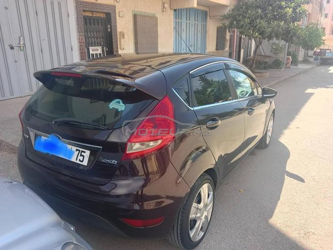 Ford fiesta titanium bon état 