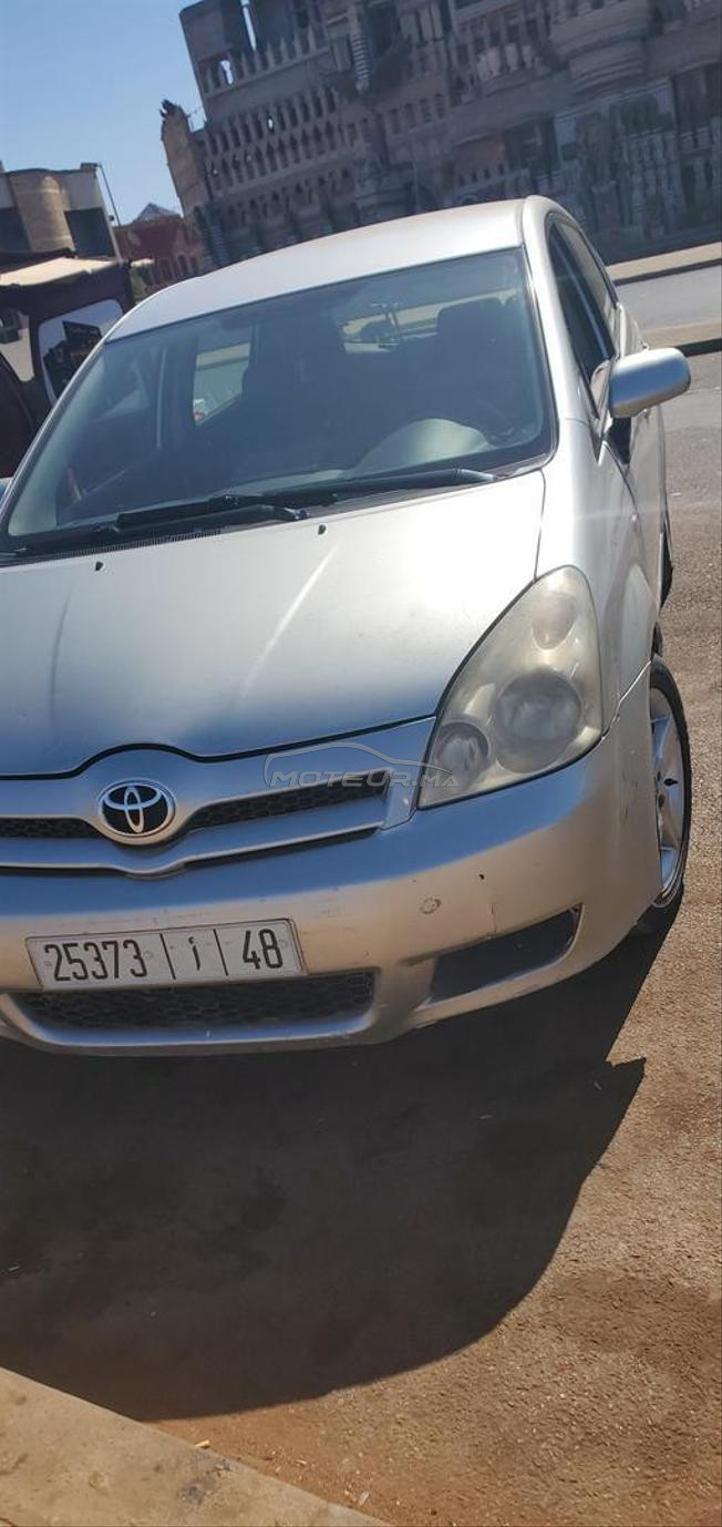toyota corolla verso 