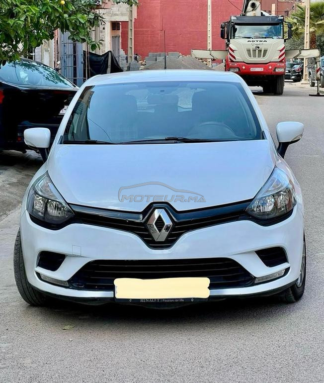 Renault Clio Diesel Manuelle 2017 à Béni Mellal
