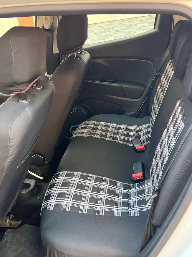 Renault Clio Diesel Manuelle 2017 à Béni Mellal