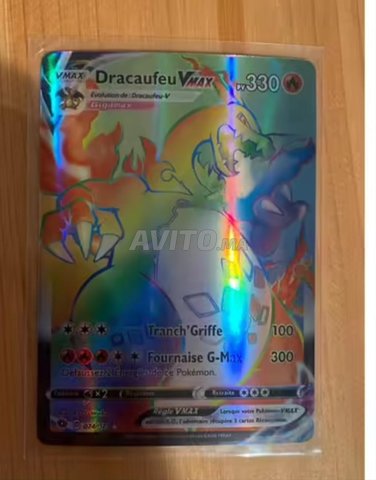 dracaufeu shiny vmax arc en ciel un peu domager