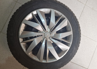 4 pneus avec jantes Peugeot