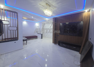 منزل تجاري فاخر للبيع 
