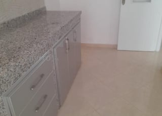 belle étage vila à louer 4piéce hay barid 