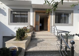 Villa 178m2 3Niveaux à vendre à Bouskoura