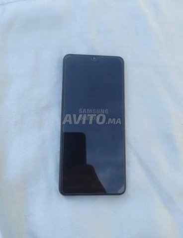 SAMSUNG Galaxy A32 (128 Go, 4 Go)