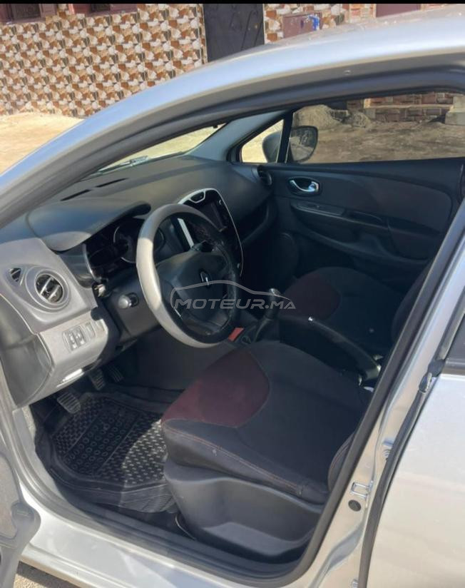 BELLE VOITURE PRIX À DISCUTER 