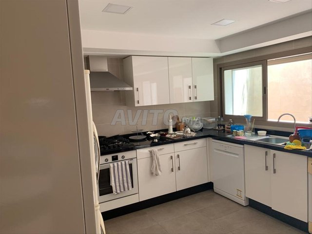 Villa louer meublé ou a vendre a Harhoura