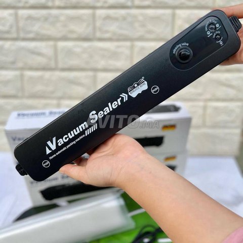 Machine sous vide avec 10 sachets offerts 