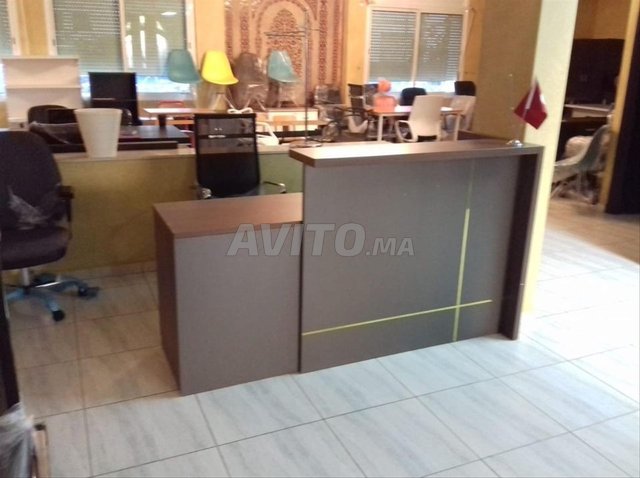 مكاتب الاستقبال بأسعار جيدة من الخشب