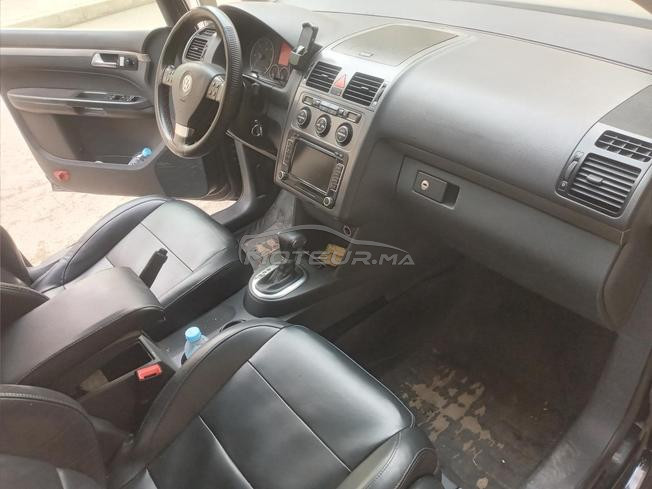 Volkswagen touran croos 