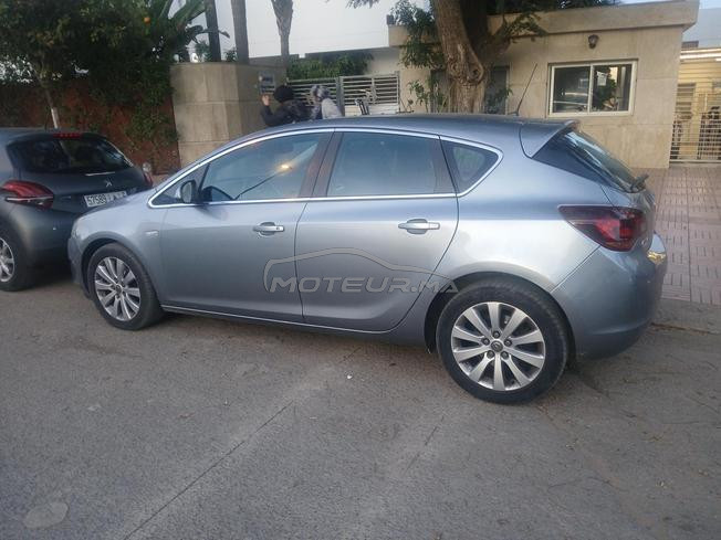 opel astra comme neuf