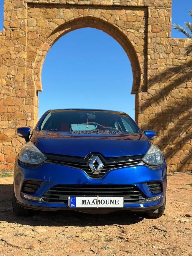 Renault Clio Diesel Manuelle 2019 à El Hajeb