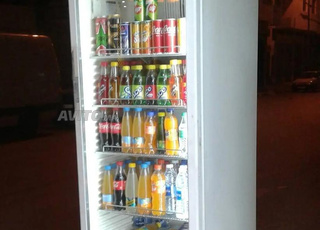 ثلاجة تجارية