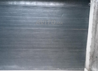 Rideau électrique avec moteur