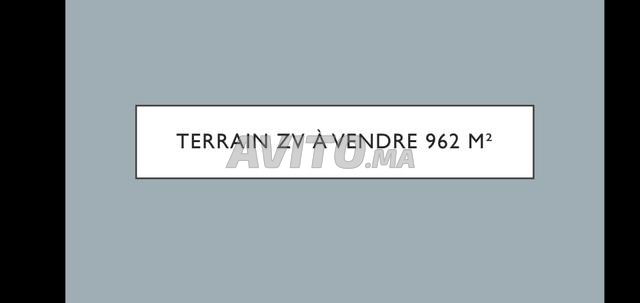 Terrain Zone Villa à vendre orangerie 962 m²