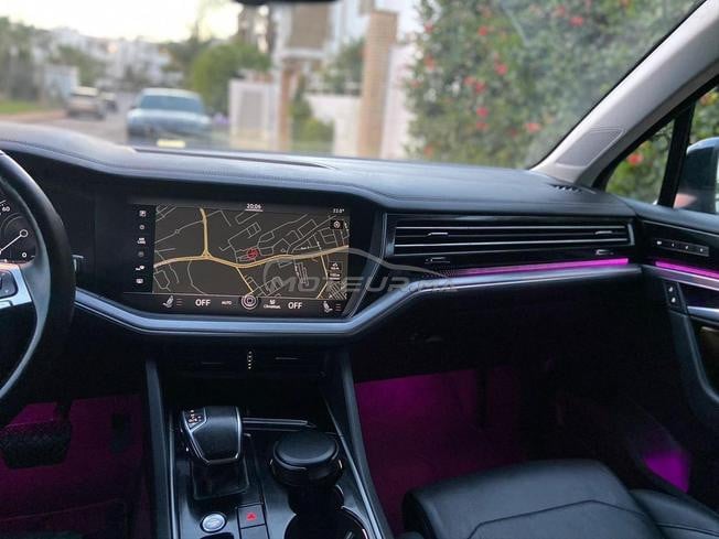 bele voiture très propre 