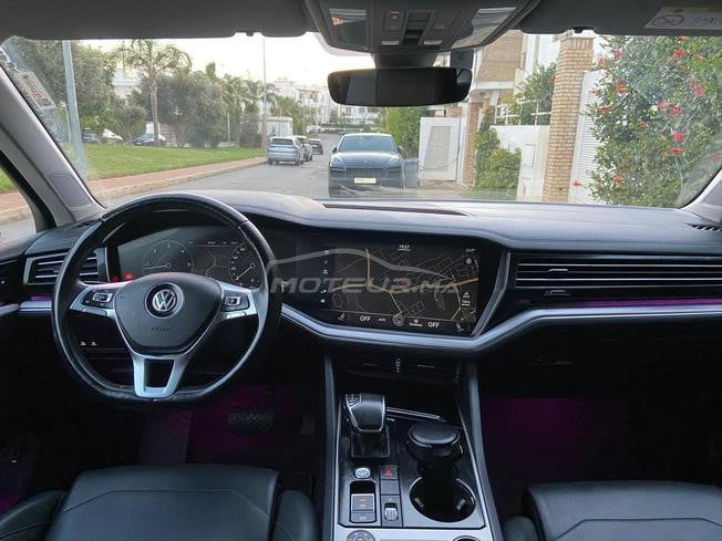 bele voiture très propre 
