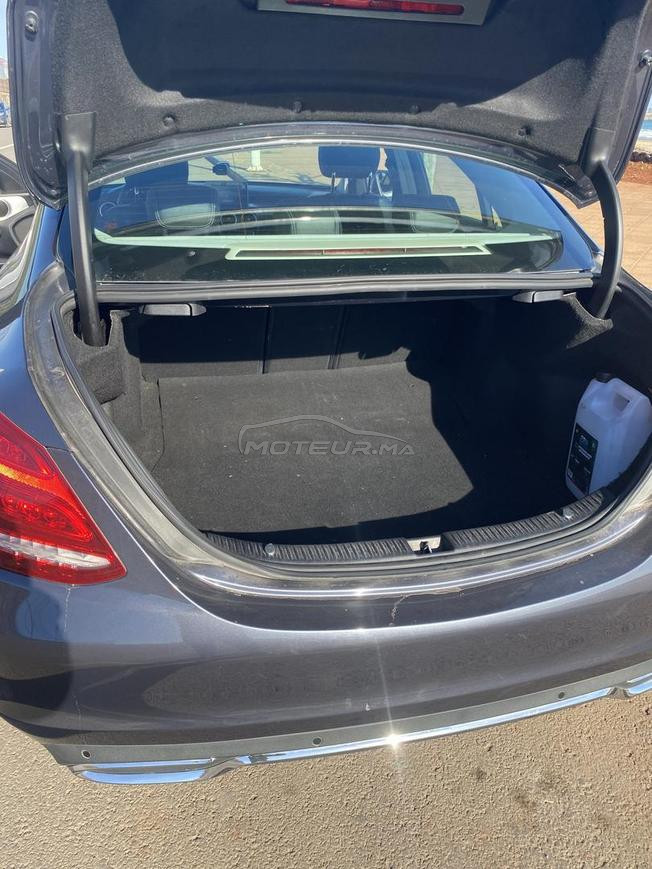 Mercedes-Benz 220 Diesel Automatique 2016 à Nador