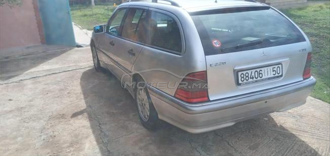 Mercedes 220 familiale 