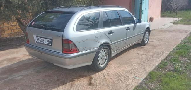 Mercedes 220 familiale 