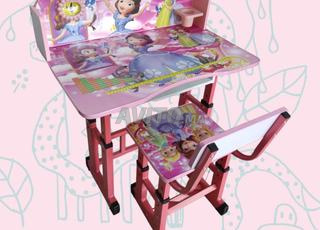 mobilier scolaire/table/chaise/tableau/banc/iso