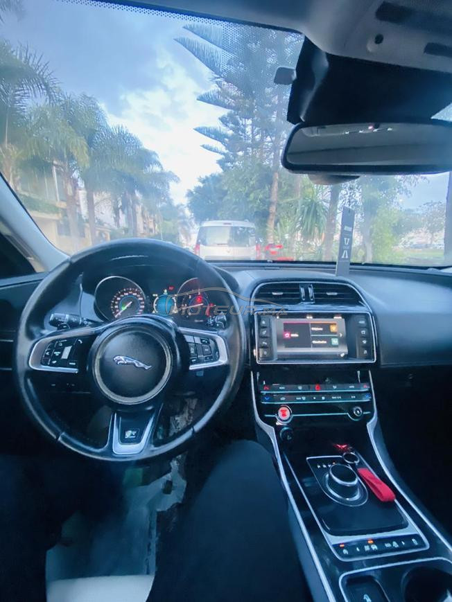  Jaguar XE finition Rsport