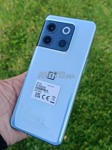 Oneplus 10T 5G 16Go/256Go très neuf 