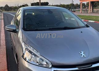 peugeot 208 2019 allure toute options
