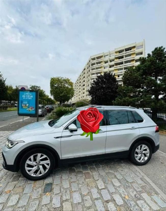 je me vente voiture bon état 