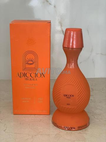Tequila Añejo d'Adicciōn 70cl