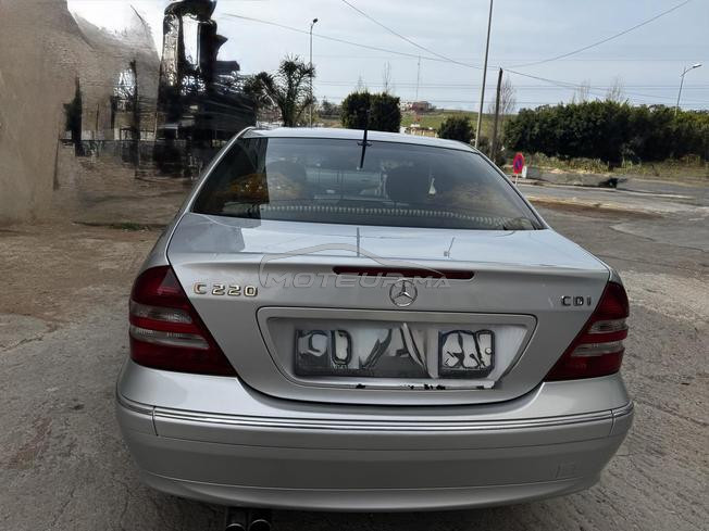 Mercedes-Benz 220 Diesel Automatique 2007 à Salé