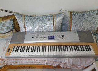 piano yamaha dgx 630 88 touche 