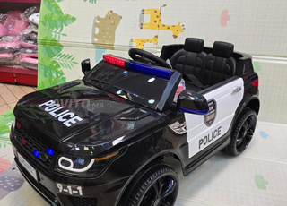 VOITURE RANGE ROVER POLICE 12V