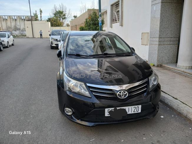 Toyota avensis meknes